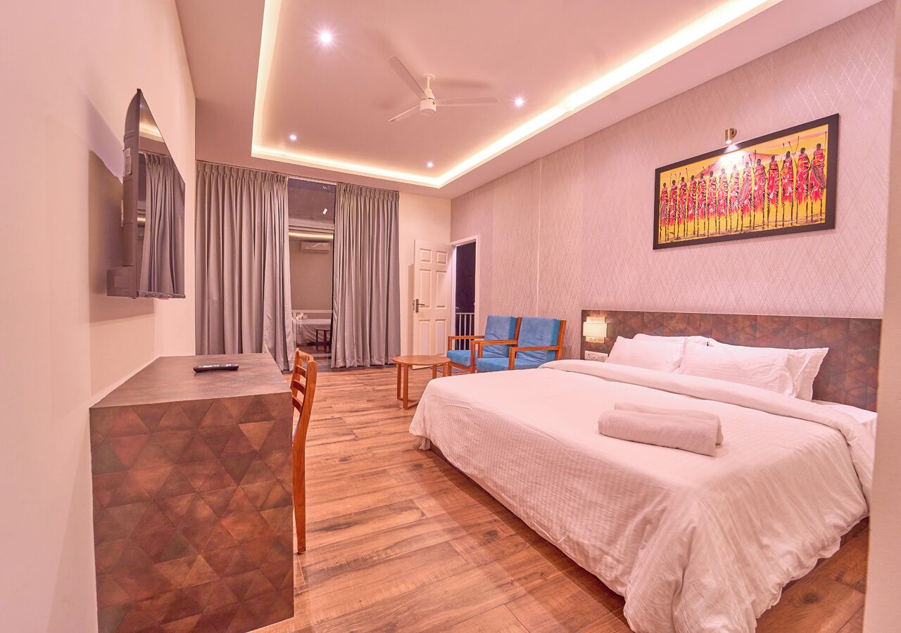 Premium Room, Balcony, Mountain View | Desk, laptop workspace, free WiFi, bed sheets