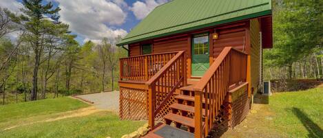 House (1 Bedroom) | Front of property
