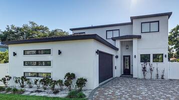 Ferienhaus (4 Bedrooms) | Fassade der Unterkunft