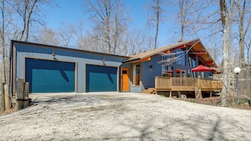 House (3 Bedrooms) | Front of property