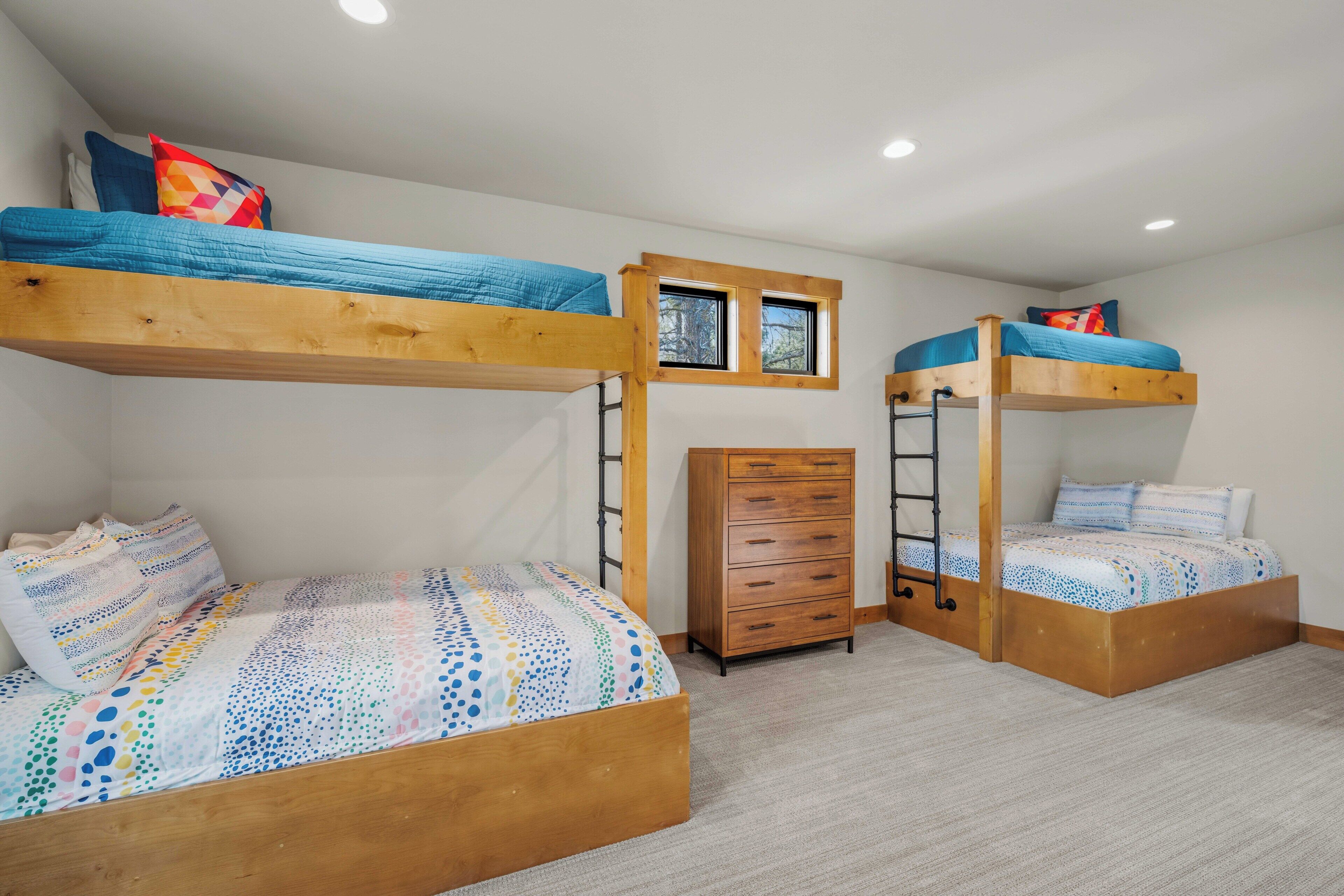 6 bedrooms, Internet, bed sheets