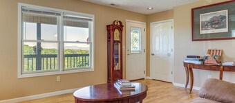 Rural Bybee Retreat w/ Mtn Views!