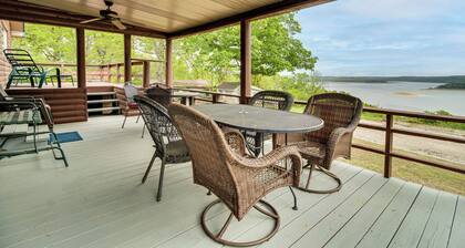 Boating & Fishing Basecamp! Lake Norfork Views