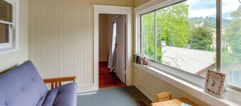 Steps to Main St! Restored Sonora Bungalow w/ Yard