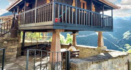 Studio 'La Panera D'Abaxo' with Mountain Views