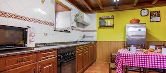 Casa de Aldea La Besana