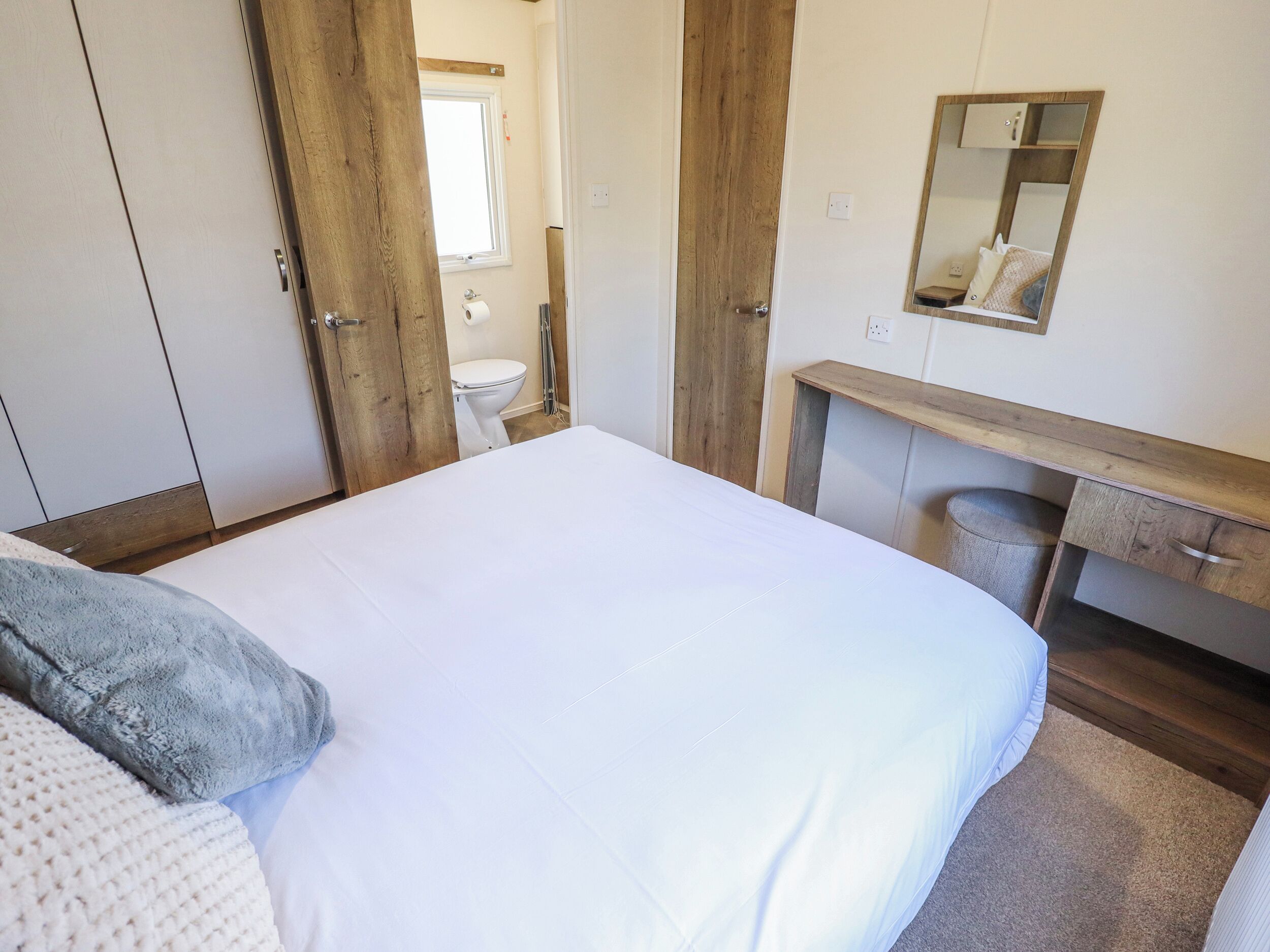 2 bedrooms, free WiFi, individually decorated, individually furnished