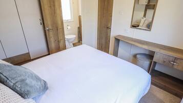 2 bedrooms, free WiFi, individually decorated, individually furnished
