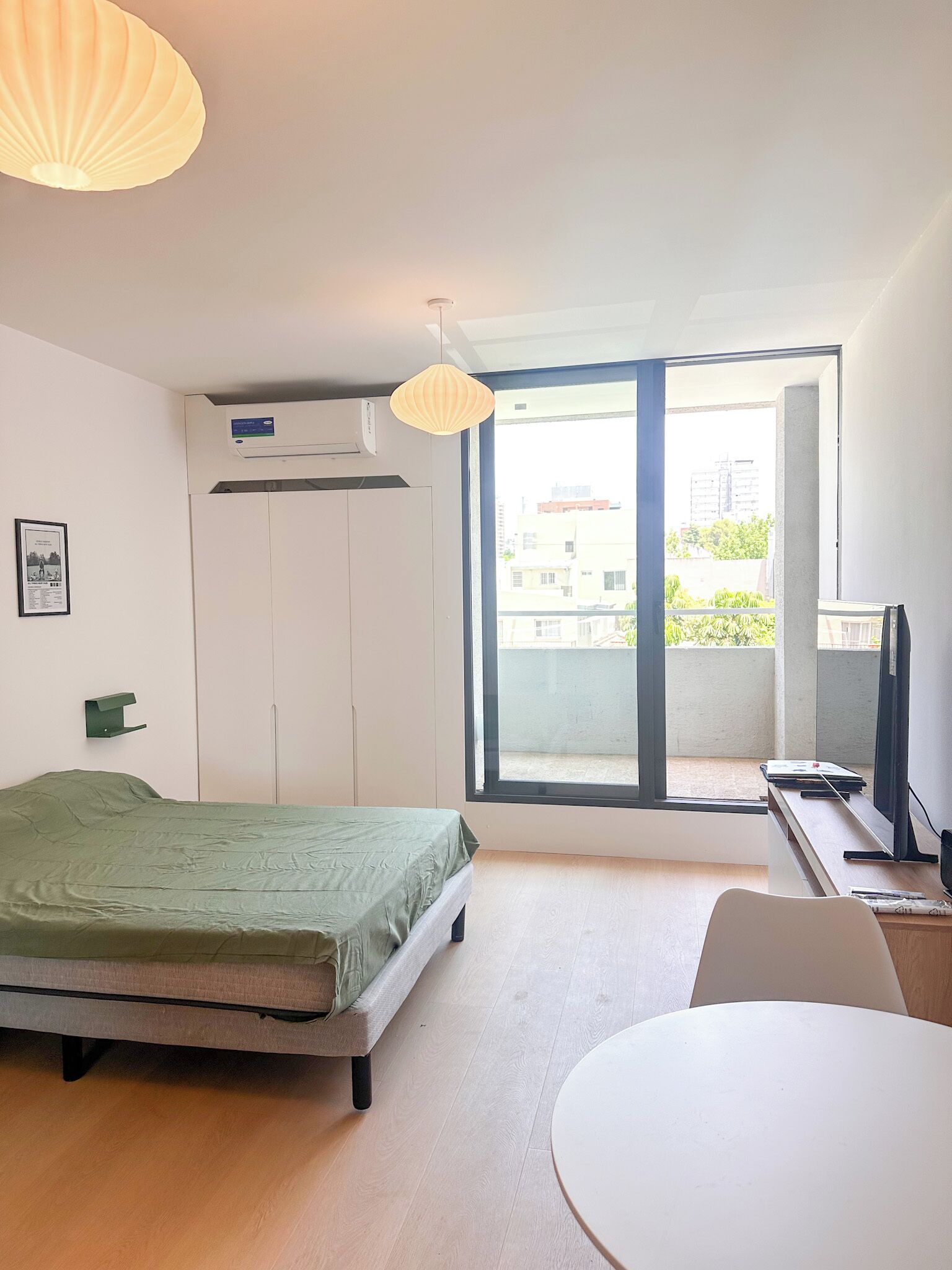 1 chambre, fer et planche à repasser, Wi-Fi, draps fournis