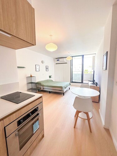 Adorable 1-bedroom studio with AC in Nuñez BA. Close to River, Obras, Cenard