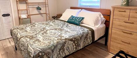 2 habitaciones, wifi gratis y ropa de cama