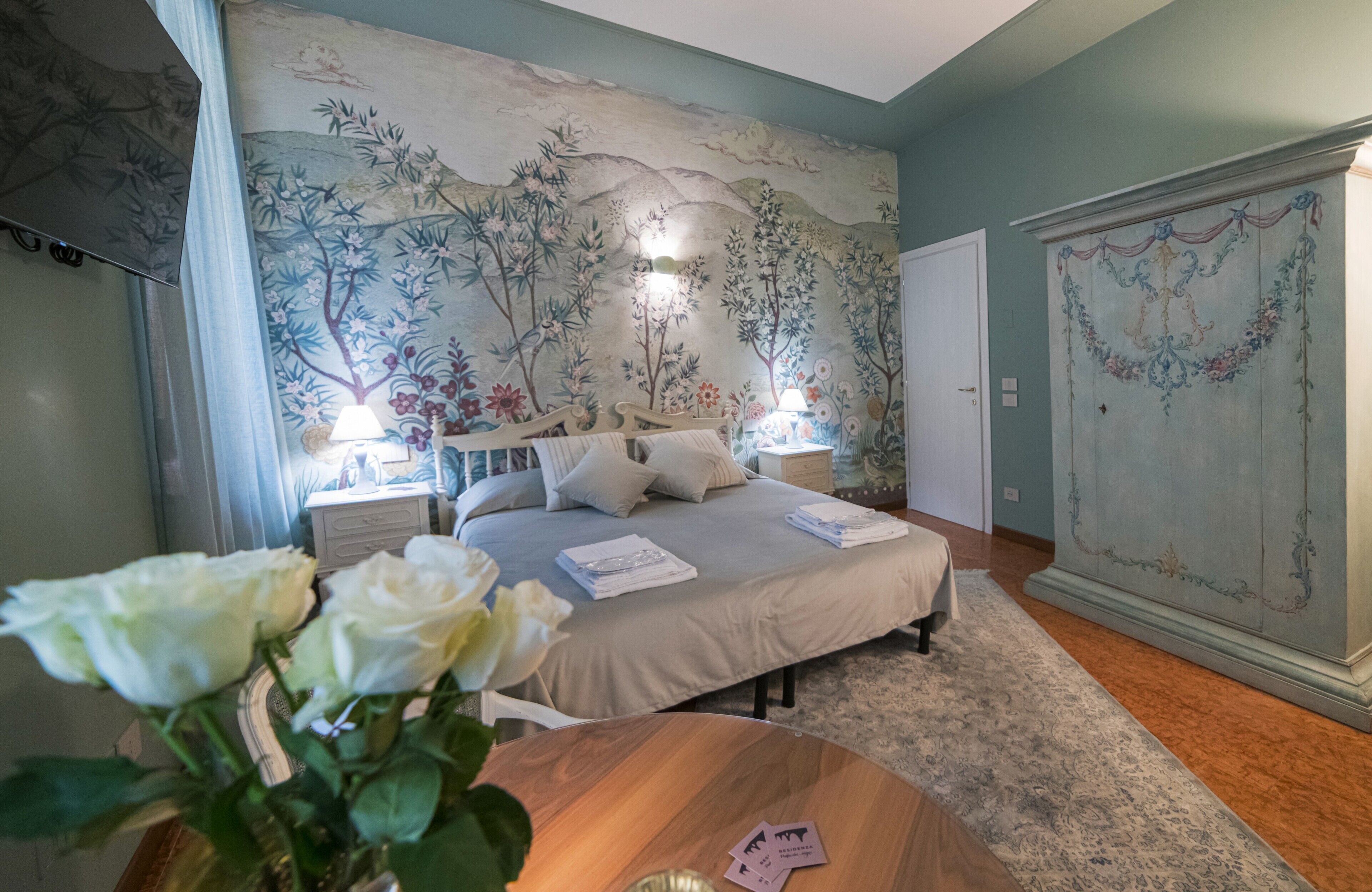 1 slaapkamer, een strijkplank/strijkijzer, wifi, beddengoed