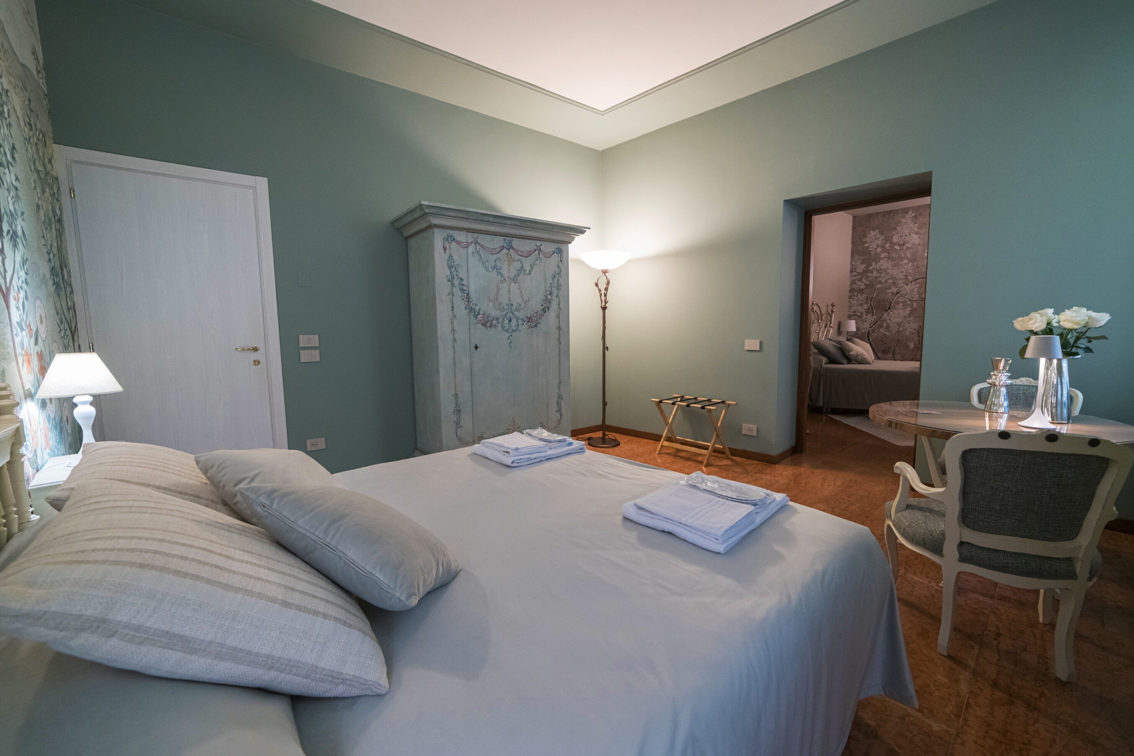 1 chambre, fer et planche à repasser, Wi-Fi, draps fournis