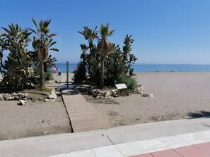 Beach - Apartment 'Casa Bonita Estepona' with Wi-Fi (Estepona)
