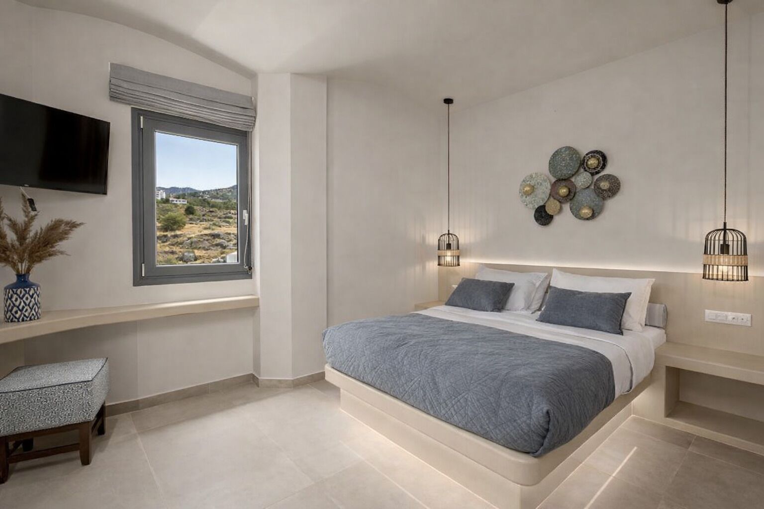 Suite, Balcony | In-room safe, free WiFi