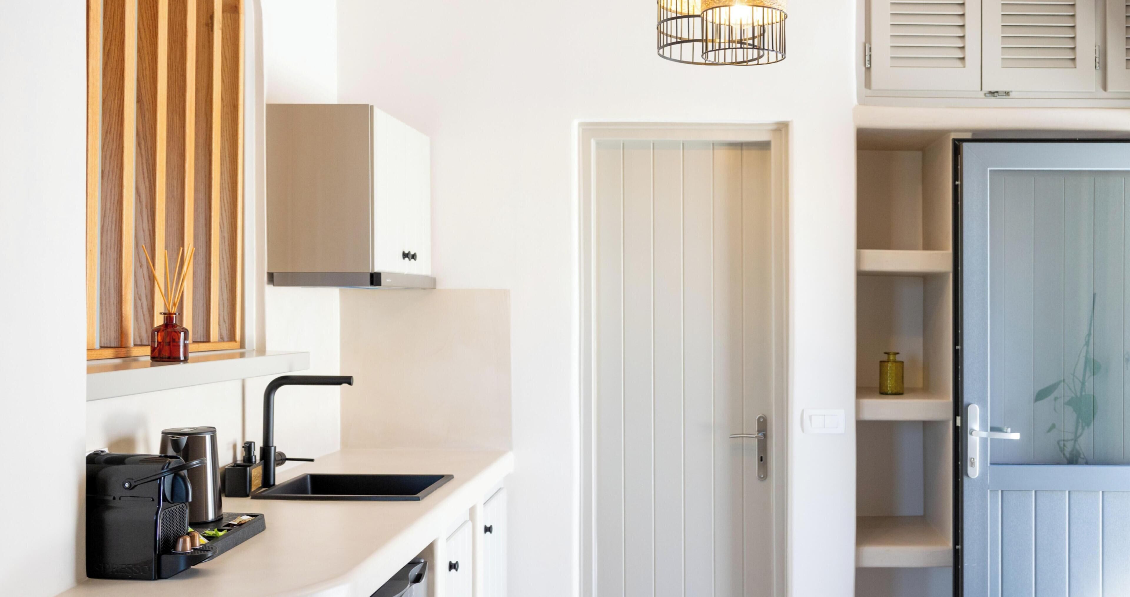 Suite, Balcony | In-room safe, free WiFi