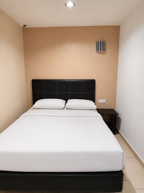 Standard Double Room - The Ardens Hotel - Pandan Johor Bahru (Johor Bahru)