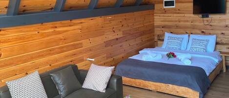 Deluxe Bungalow, Mountain View | WiFi (free)