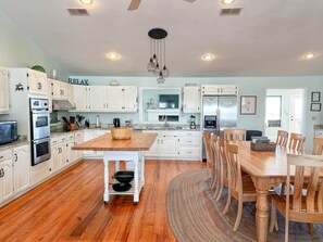 Fridge, microwave, oven, stovetop - Gorgeous St. Joseph Bay Views!  Private Pool (Port St Joe)