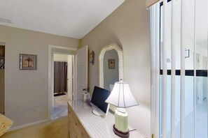 Interior - Gated resort community condo with water views, pool, hot tub, & balcony (Bonita Springs)