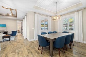 Dining - Designer getaway with private pool, luxe lanai, home office & outdoor kitchen (Bonita Springs)