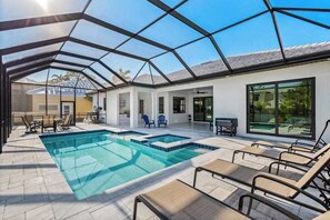 Pool - Luxe brand-new home with designer interior, lanai, private pool, & spa (Bonita Springs)