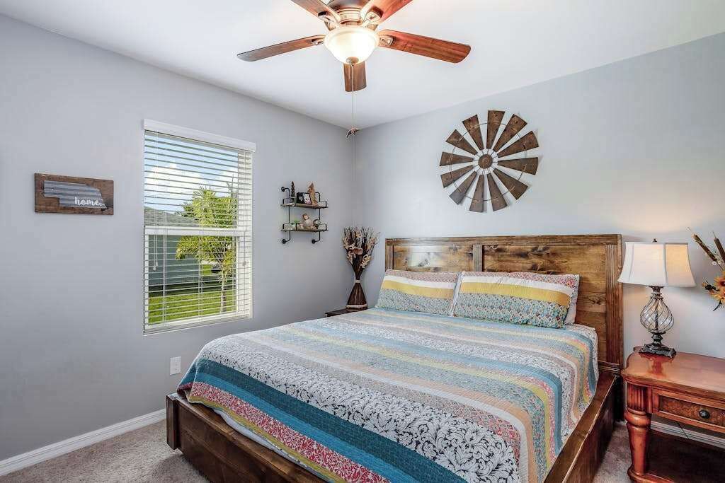 4 habitaciones, escritorio, wifi y ropa de cama 