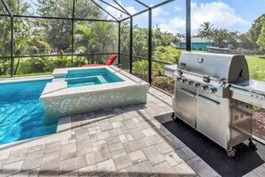 Terrace/patio - Serene home on a corner lot with a private pool, pool spa, AC, & washer/dryer (Cape Coral)