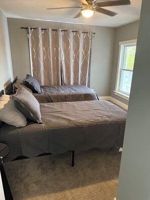 2 bedrooms, WiFi, bed sheets
