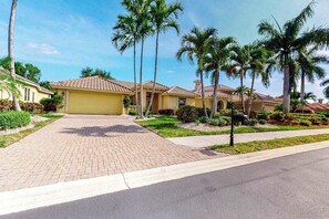 Exterior - Newly designed home w/private heated pool, deck, AC heat recovery system (Naples)