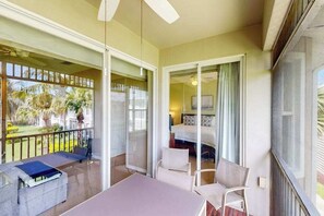 Terrace/patio - Upgraded Greenlinks Golf Villas Condo | All-New Appliances | Luxe Pool & Spa (Naples)