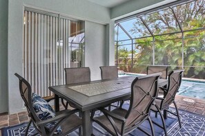 Dining - Modern Oasis with Pool, AC & WiFi, Minutes to Gulf Beaches! (Bonita Springs)