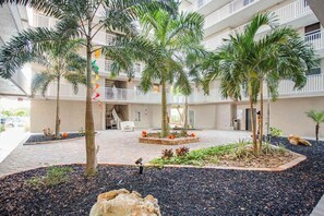 Exterior - Coastal studio with water views, shared pool, and internet (Bonita Springs)