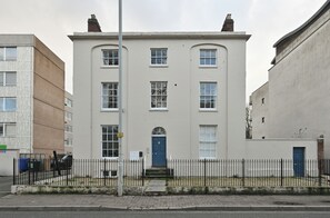 Exterior - Norfolk House (Gloucester)