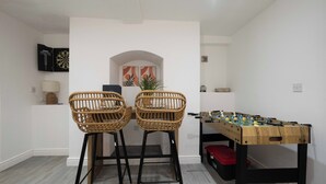 Căn hộ, 1 giường đôi và sofa giường, không hút thuốc | Phòng trò chơi giải trí