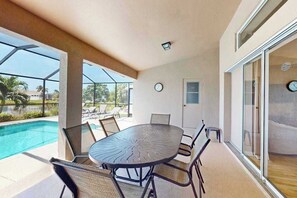 Dining - Exclusive Wellington Lakes Waterfront Home with Private Pool, Lake Views, & WiFi (Fort Myers)