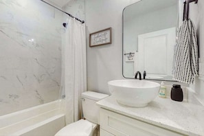 Shower - Dog friendly duplex with hot tub, internet, and washer and dryer (Englewood)