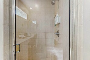Shower, hair dryer, towels - Coastal home with private, heating optional pool, lanai, and internet (Marco Island)