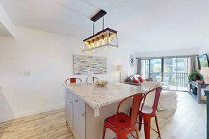 Interior - Charming waterfront condo with balcony views, hot tub, tennis courts & pool (Marco Island)
