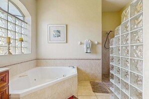 Shower, hair dryer, towels - Spacious dog-friendly home with private pool, canal views & private grill (Cape Coral)