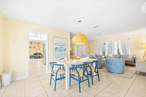 Dining - Gulf view home with heated pool, alfresco dining, dock, W/D, & AC (Cape Coral)