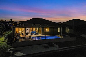Pool - Open home with heated pool, dock, grill, beach gear, smart TVs, W/D, & AC (Cape Coral)
