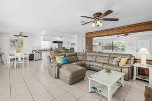 TV, offices - Blissful Beach Retreat A, Close to Beaches, Dog-Friendly, Private Deck (Englewood)