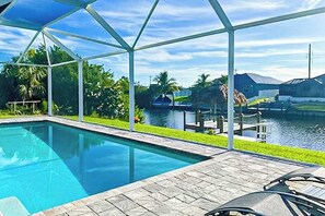 Pool - Dog-friendly Waterfront home with private pool, on-site fishing (Cape Coral)