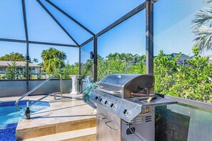 Property grounds - Canal front home with private pool, direct gulf access, and internet (Cape Coral)