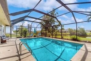 Pool - Dog friendly house with private pool, lanai, and washer & dryer (Rotonda West)