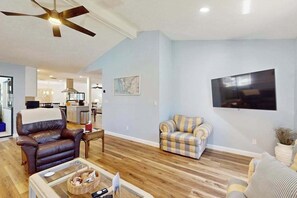 TV, offices - Coastal Cabana - canal-front home with private heated pool, dock, inviting patio (Cape Coral)