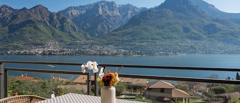 Apartment, 2 Bedrooms, Balcony, Lake View | Terrace/patio