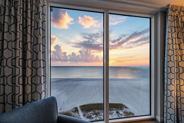 Interior - Waterfront penthouse with beach views, pool, hot tub, & tennis court (Fort Myers Beach)