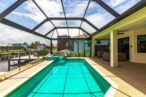 Pool - Modern waterfront retreat has pool with spa waterfall, close to Gulf beaches (Marco Island)